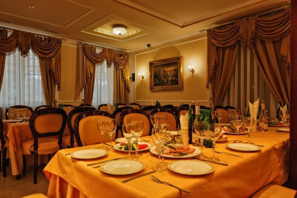 Karpaty Hotel Yaremche Exterior photo